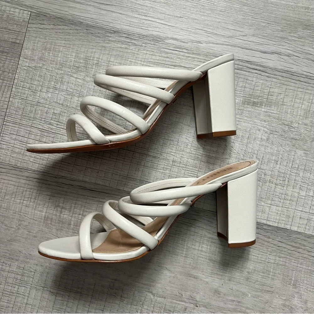 SCHUTZ Felisa Heel Pearl Strappy Block Heels Size 7